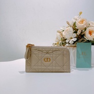 TW4495 Dior 迪奧 拉鏈卡片套 沙色柔軟Cannage藤格紋圖案小牛皮Caro Cosmos Zipper Card Holder