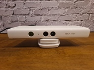 กล้องKINECT Xbox360 สีขาว(หายากมากๆ)ใช้กับเครื่องXBOX 360ได้ทุกรุ่น เป็นสินค้ามือ1 สามารถเสียบเข้ากั