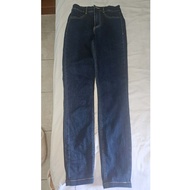 women's jeans Dark Color Mid-Waist zara eur 34 mex 24 Waist 23-25 Inches Second Hand Good Condition 