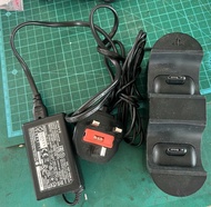 PS4 雙手制充電座 清屋出售 HK$60.00