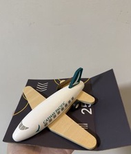 Cathay Pacific 國泰航空木製模型飛機