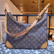 LV老花中号牛角包 好成色