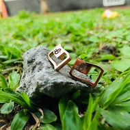 台灣小國旗 玫瑰金耳針 原創插畫 金屬造型切割耳環