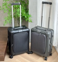 rimowa essential sleeve size 21" hand carry cabin suitcase luggage 行李箱 旅行喼