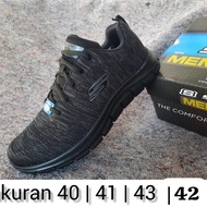 sepatu sport hitam polos kerja pria skechers original full black hitam polos