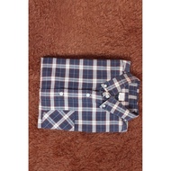 KEMEJA Long-sleeved flannel shirt "Giordano" quality meterial, thick, not easy to wrinkle Size M sli