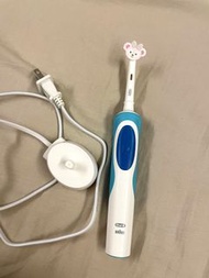 Oral B Braun 電動牙刷