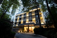 Lishe Lakeview Hotel (Southern Theater Command General Hospital Guangzhou Baima Clothing City)