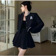 KOREAN CROPE BASEBALL JACKET - A KOREAN STYLE WOMEN'S BASEBALL JACKET - VARSITY CROPE WOMEN'S BASEBA