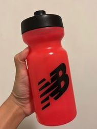 New Balance 500ml 運動水樽