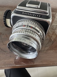 Hasselblad 500CM 早期版本 鏡頭稀有銀色carl zeiss ct80mm/2.8 連測光knob高亮屏