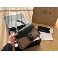 Coach Foldable June Enamel Summer It's Beautiful Woman Medium Beautiful Feel 23 * 14cm