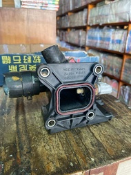 เสื้อวาล์วน้ำ ท่อทางน้ำออก ระบบหล่อเย็นมาสด้า3 BK 2.0 LF94-15-17Z LF941517Z ระบบทำความเย็น Mazda 3 2