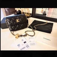 Chanel Mini WOC 黑金羊皮金球包 芯片款