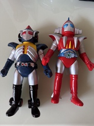 Medicom  sofubi 天地双龍  兩隻