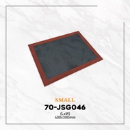 Silicon Perforated Oven Baking Mat / Macaron / Rolling Kneading Mat 30cm x 40cm 穿孔烘焙硅胶垫 / 马卡龙垫 / 揉面垫