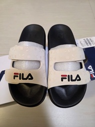 FILA 涼鞋