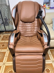 Osim 豪華按摩椅 - ( 95% New - 比天王椅更好 👍 )