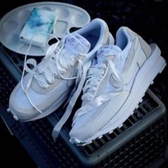 S.G Sacai x Nike LDV WAFFLE 解構 全白 綢緞鞋面 限量 聯名 慢跑鞋 BV0073-101