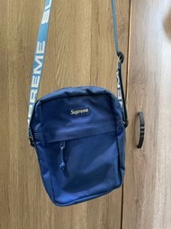 Supreme 44th 小包