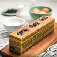 LAPIS LEGIT PRUNES BATIK RAISIN DURIAN PANDAN PRIMA RASA BANDUNG sale