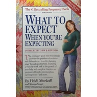 What to Expect When You're Expecting (4TH) [Paperback] by Murkoff Heidi E.