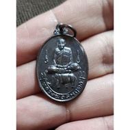 Rian Luang Phor Samrit(骑犀牛)Be.2538