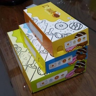 HIJAU BIG GREEN Donut Box (27 x 18.5 x 5.5 cm) / Box biru (21x13.5) Orange Box/ (20x10.5x5 cm) / Lam