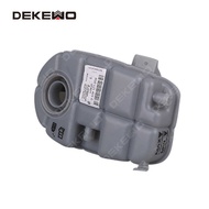 Suitable for Audi A6C7 A7 A8D4 Water Tank Coolant Auxiliary Water Bottle 4G0121403G G