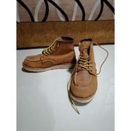 RED WING SHOES Model 8875