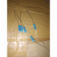 RESISTOR 820 OHM HALF WATT