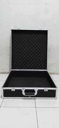 Hardcase koper mixer16 channel