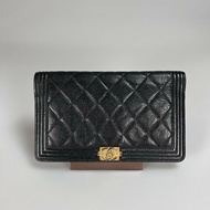 CHANEL BOY 黑拚綠對開長夾 22開