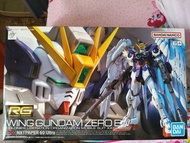 萬代 RG 1/144Wing Gundam Zero EW 模型