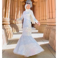 [PRELOVED] PRINCESS CUT SERIES JEMELS SIZE M