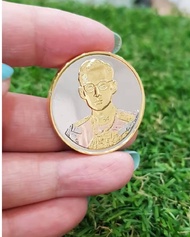 เหรียญที่ระลึก ร.9 ฉลองสิริราชสมบัติครบ50ปี กาญจนาภิเษก 2539 สามกษัตริย์ ทองคำทองคำขาวนาก