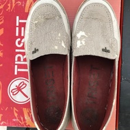 Preloved triset shoes size 38