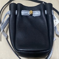 全新TORY BURCH Romy系列 斜背小型水桶包(黑)