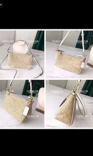 （正品）空姐精品代購 COACH 36674 經典C LOGO印花PVC配皮小側背包 單肩包 小巧輕便 出門必備 附代購憑證 5色