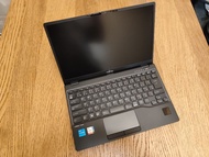 日本製造！極新淨  Fujitsu Notebook laptop 手提電腦 U9312 只有a4紙大小窄邊框 超輕超方便880g 插頭齊全可升級ssd /i5-1245u/16GB ram/512G