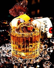 【品味時尚】SHTOX 威士忌炫轉水晶杯 NO.4