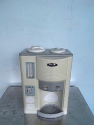 【新竹2手家具】推薦永茂二手傢俱中古家電*XS042103*晶工牌飲水機* 除濕機 電扇 烤箱 果汁機 電鍋 飲水機 吹風機 壁掛扇 喇叭 音響 湖口
