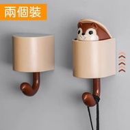 其他品牌 - 可愛松鼠 免掛孔 掛勾 自動彈起 兩隻 啡色
