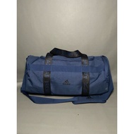 23 liter three-stripe ADIDAS 4THLTS DUFFEL MEDIUM ADIDAS MEDIUM DUFFEL MEDIUM DUFFEL BAG/ DUFFLE BAG