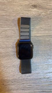 Apple Watch Series 5 (GPS + Cellular) Aluminium