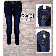 LADIES PANTS SKINNY JEANS BODEGA 79001)