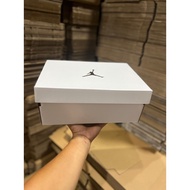 COMBO of 20 GENUINE NIKE JORDAN shoe and slipper boxes in many models SIZE 30.5X22X11.5CM