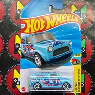 Hot Wheels 67 Austin Mini Van