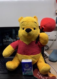 Donki 公仔機 日版 Winnie the Pooh 氣球 造型 景品 中size plush 公仔 | Disney 迪士尼 小熊維尼 生日 情人節 禮物