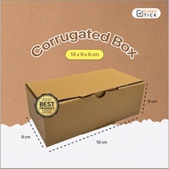 Corrugated Box 18x9x6 HOOK DC Kraft Packaging Box Packaging Cake Gift Box